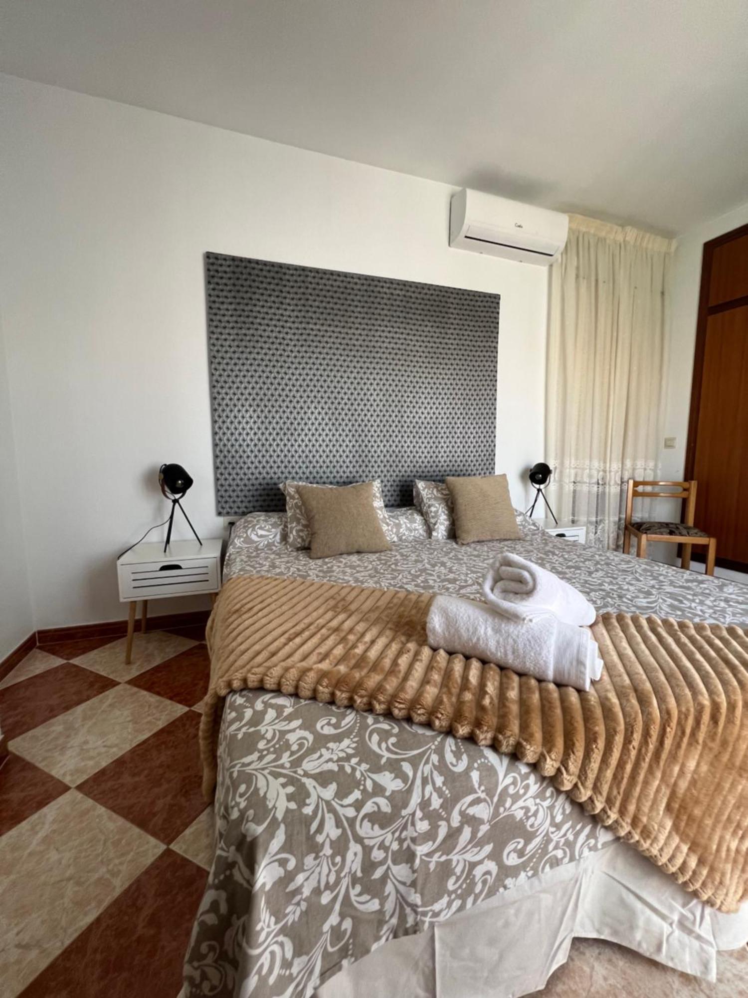 Casa Grande En Cordoba, Pueblo De La Victoria , 6 Dormitorios Экстерьер фото